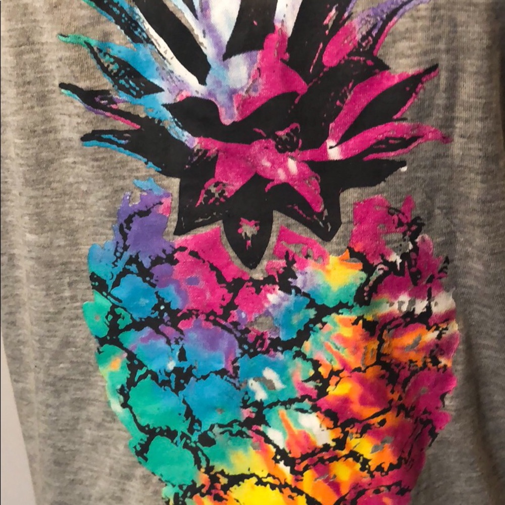 🍀 NWT! Rainbow Pineapple Tank! - Picture 6 of 9
